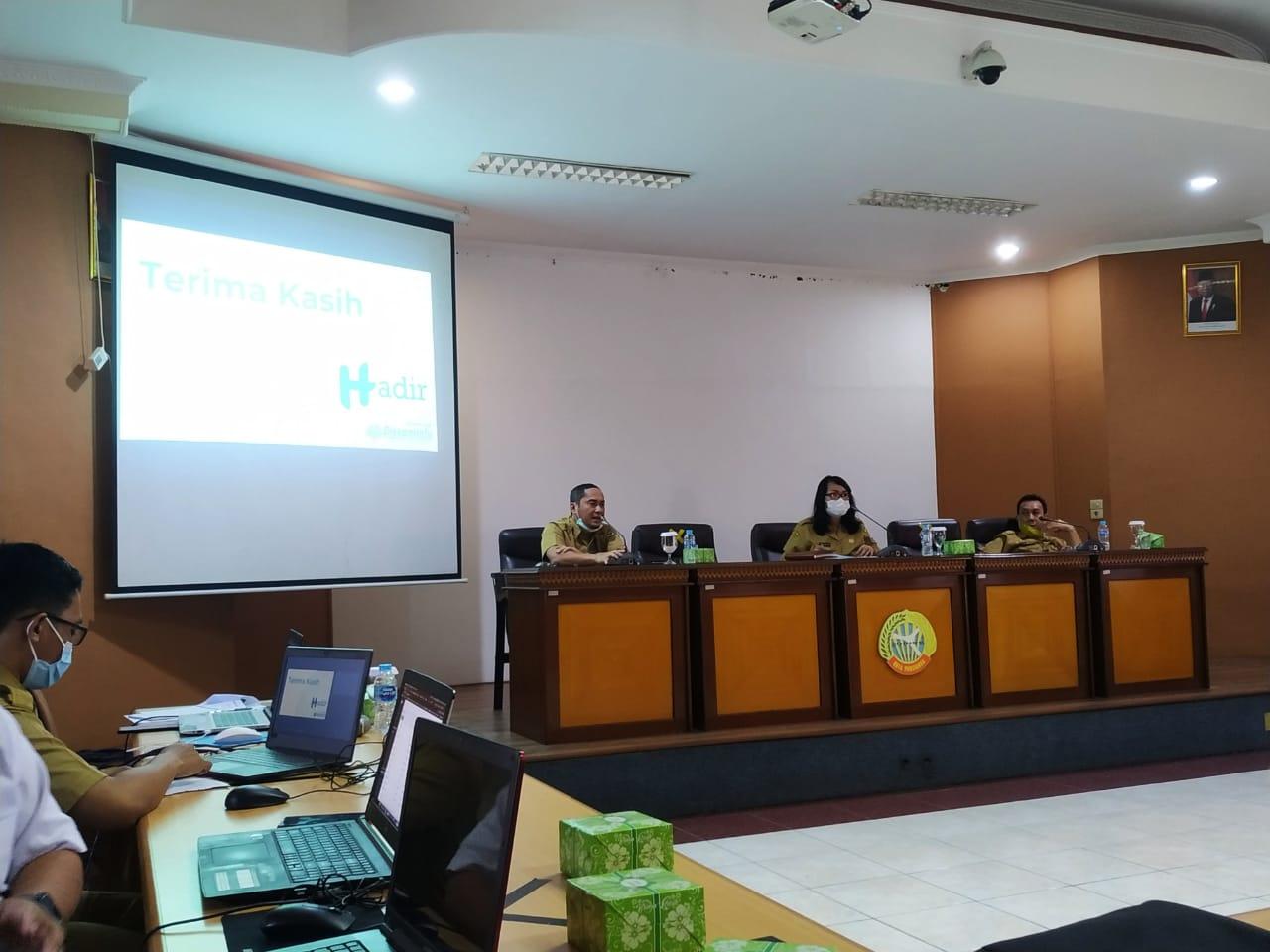 1. Sosialisasi di Ruang Rapat Sultan Syarif Abdurrahman